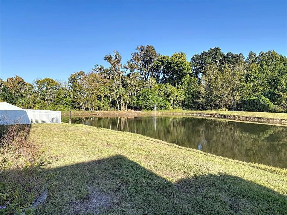 待售: $325,000 (4 贝兹, 2 浴室, 1686 平方英尺)