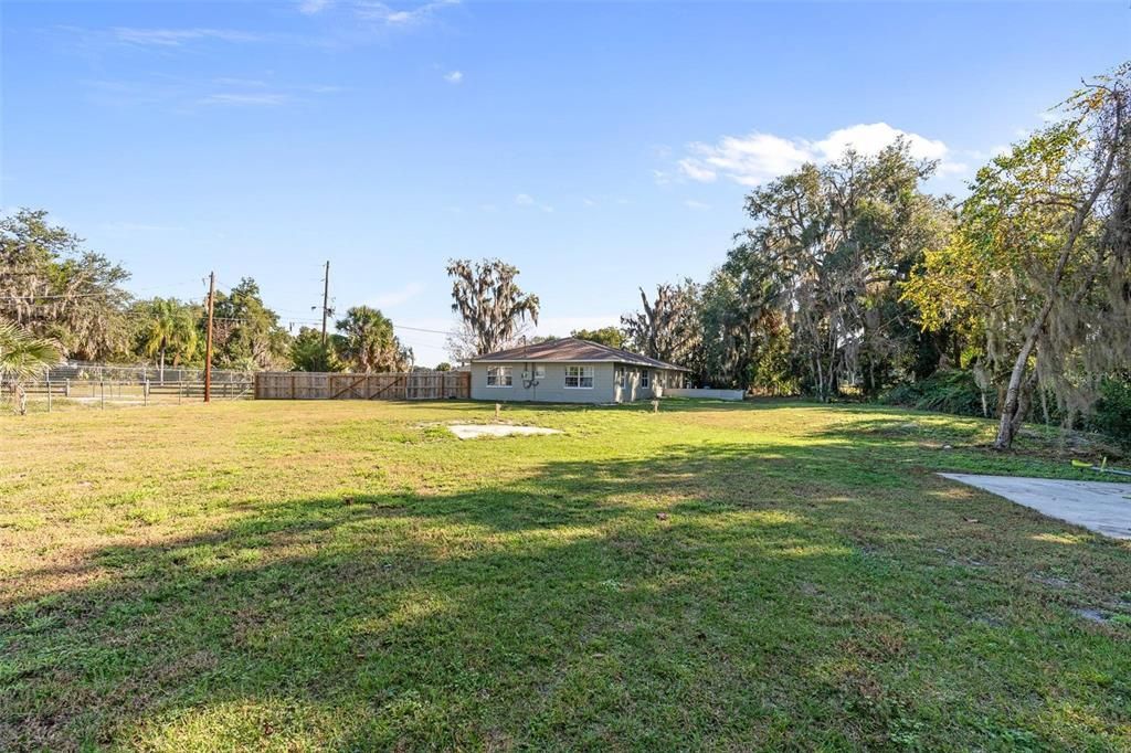 待售: $365,000 (3 贝兹, 2 浴室, 1474 平方英尺)