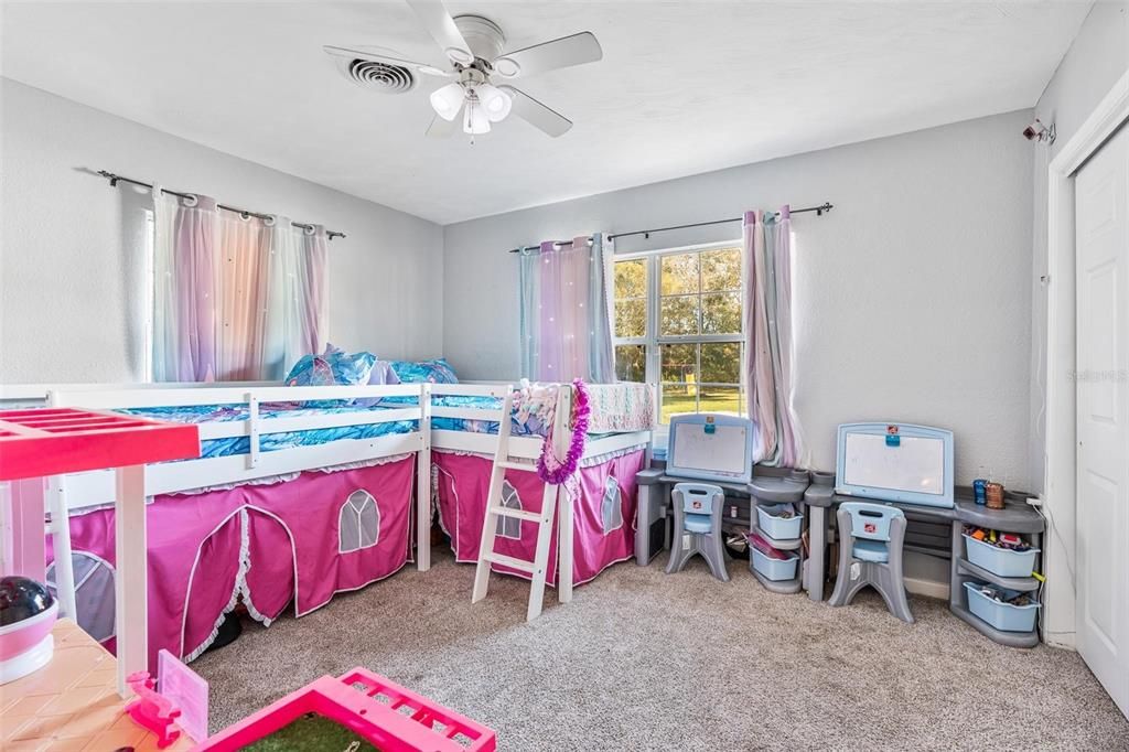 待售: $365,000 (3 贝兹, 2 浴室, 1474 平方英尺)