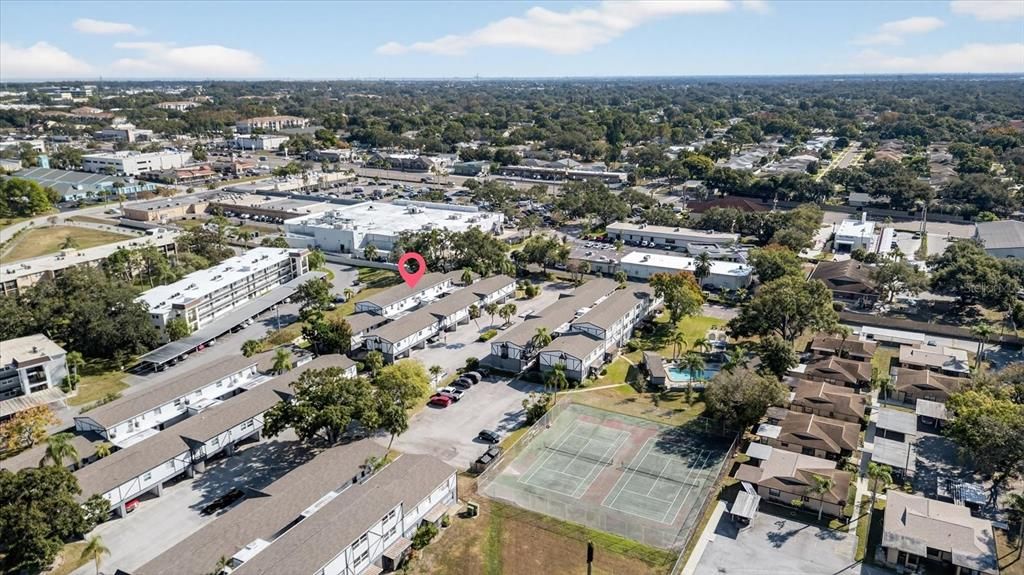 En Venta: $299,900 (4 camas, 2 baños, 1425 Pies cuadrados)