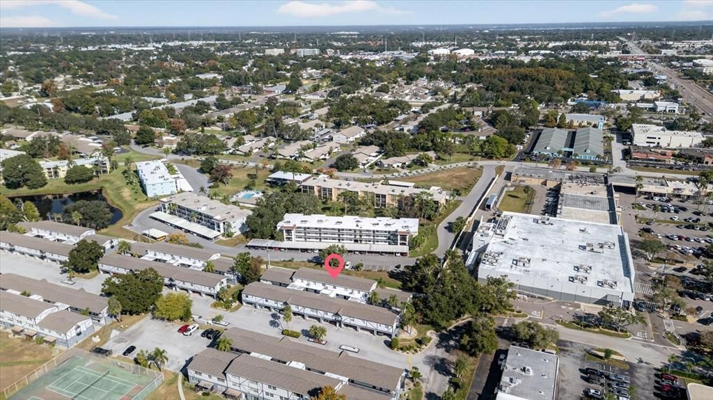 En Venta: $299,900 (4 camas, 2 baños, 1425 Pies cuadrados)