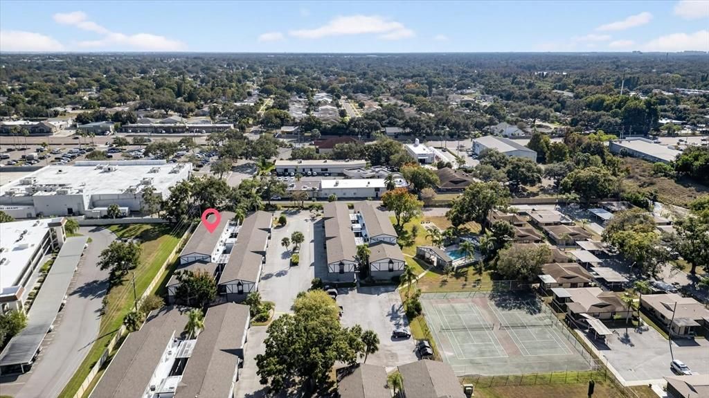 En Venta: $299,900 (4 camas, 2 baños, 1425 Pies cuadrados)