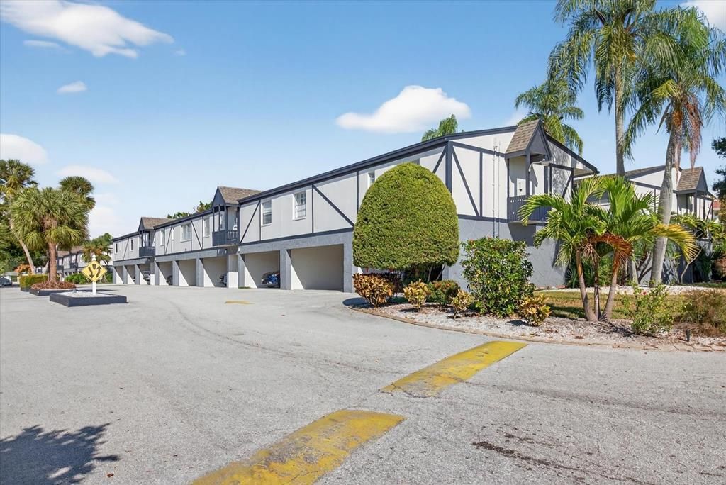 En Venta: $299,900 (4 camas, 2 baños, 1425 Pies cuadrados)