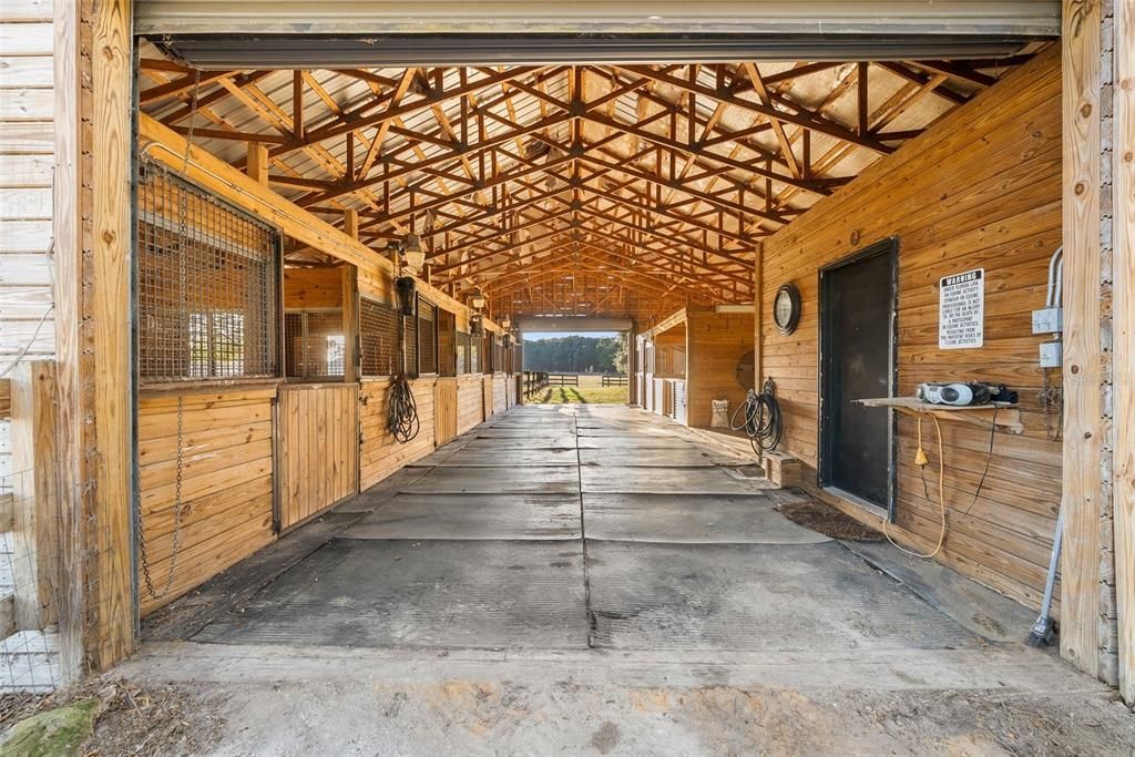 待售: $929,900 (3 贝兹, 2 浴室, 2865 平方英尺)