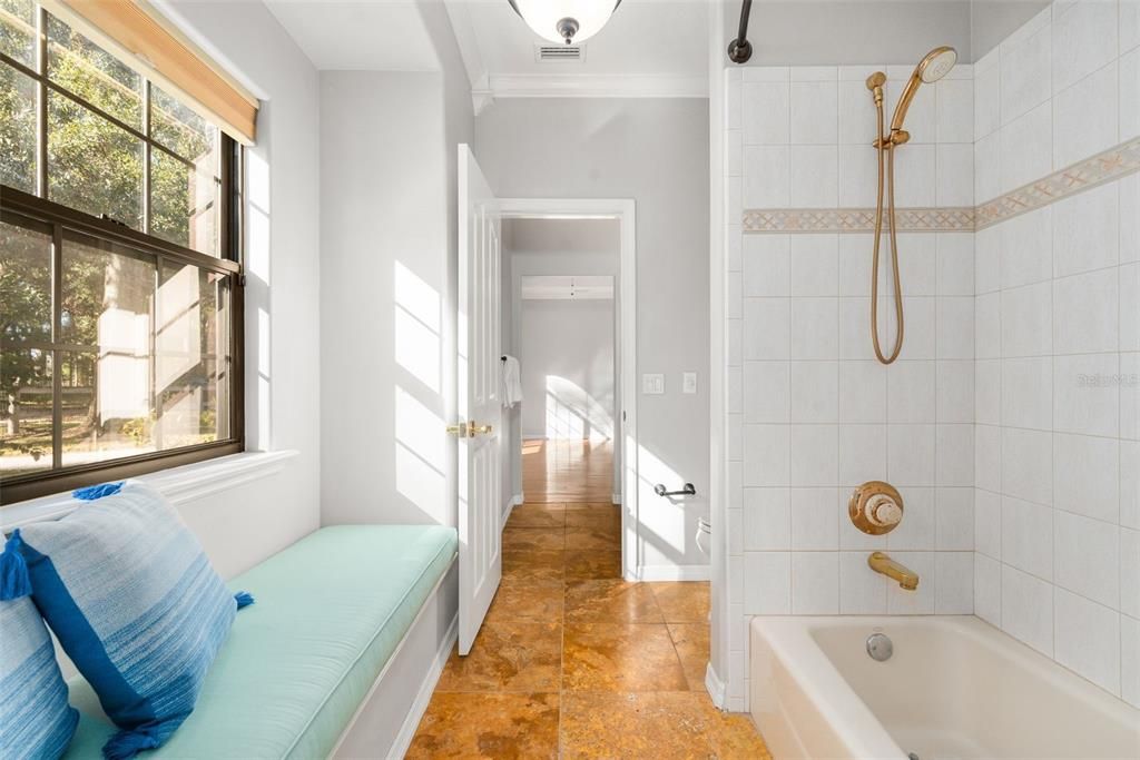 待售: $929,900 (3 贝兹, 2 浴室, 2865 平方英尺)