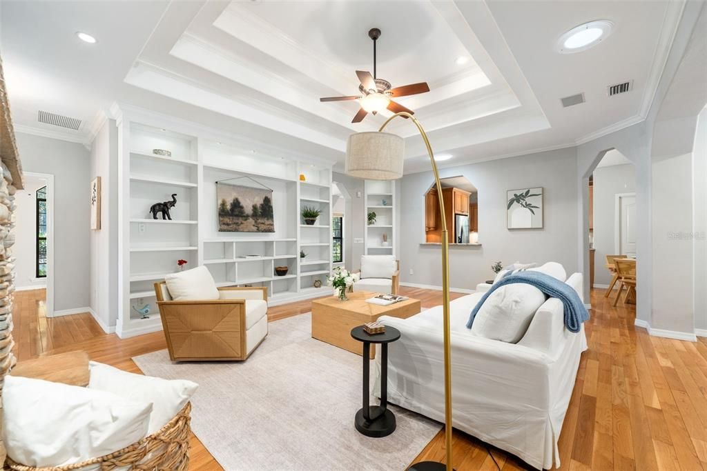 待售: $929,900 (3 贝兹, 2 浴室, 2865 平方英尺)