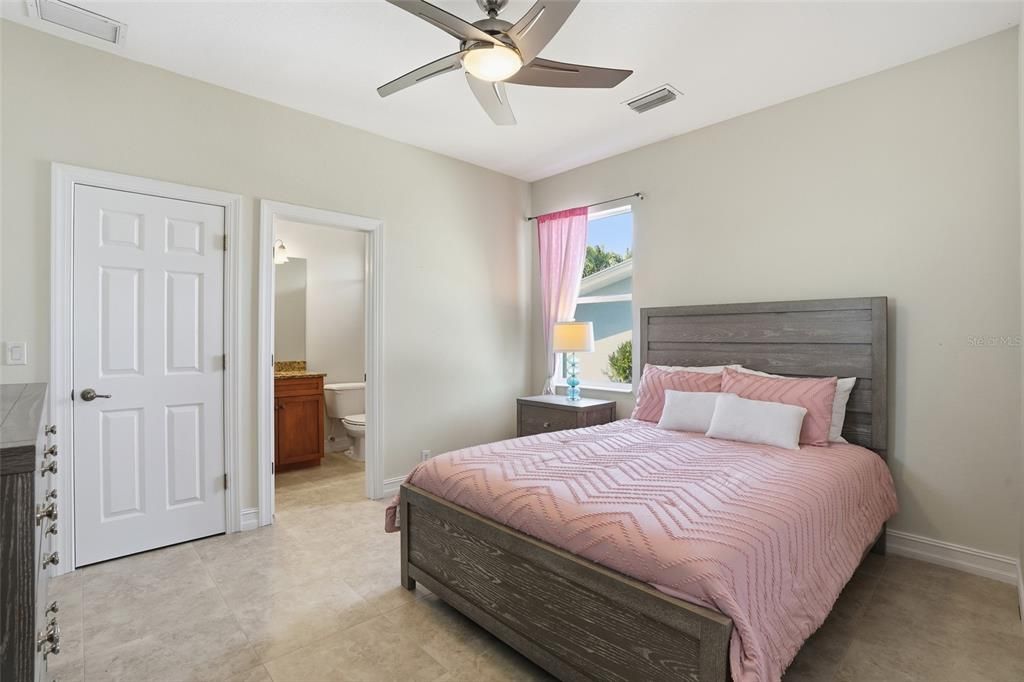 For Sale: $1,299,000 (4 beds, 4 baths, 3122 Square Feet)