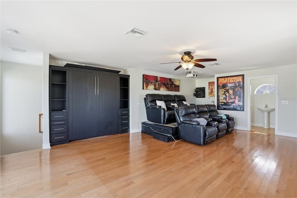 For Sale: $1,299,000 (4 beds, 4 baths, 3122 Square Feet)