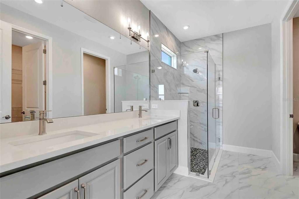 待售: $399,990 (2 贝兹, 2 浴室, 1434 平方英尺)