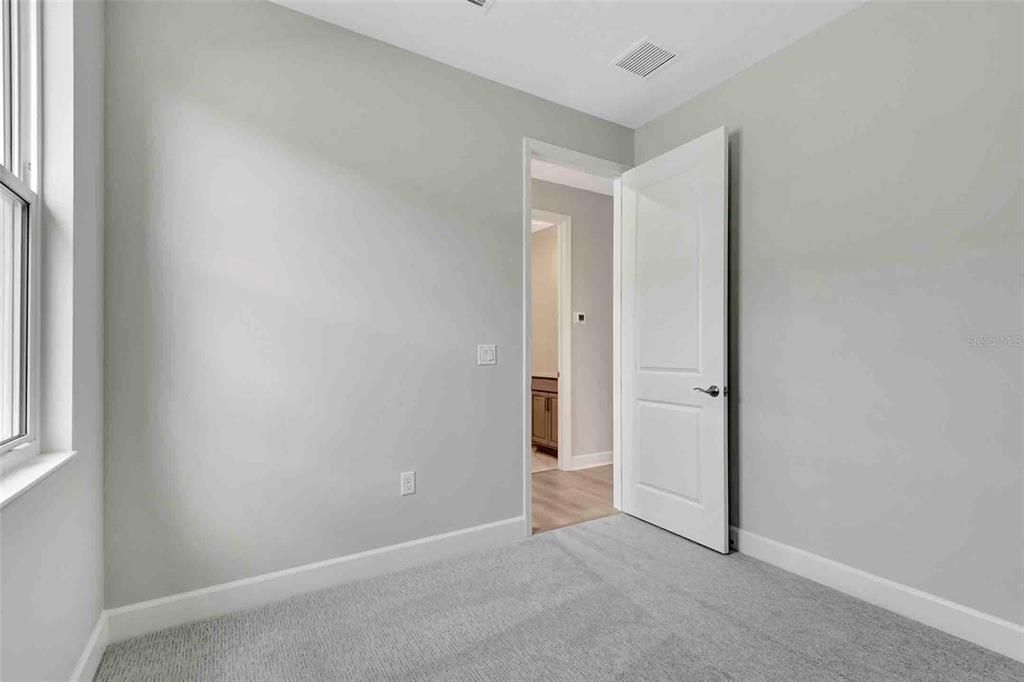 待售: $399,990 (2 贝兹, 2 浴室, 1434 平方英尺)