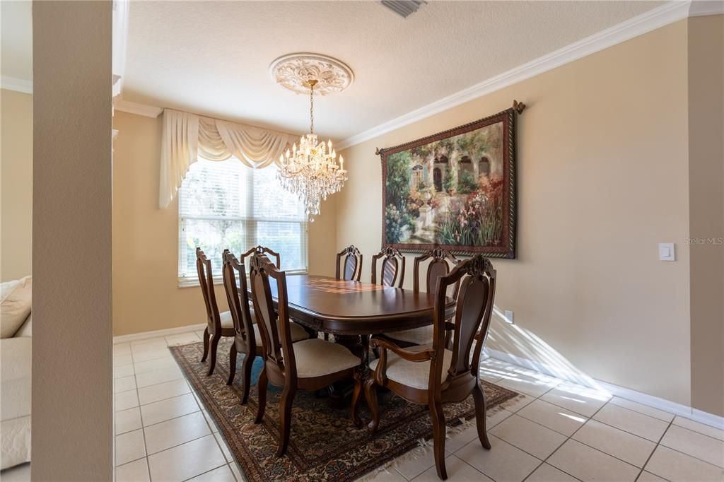 待售: $725,000 (4 贝兹, 2 浴室, 3134 平方英尺)