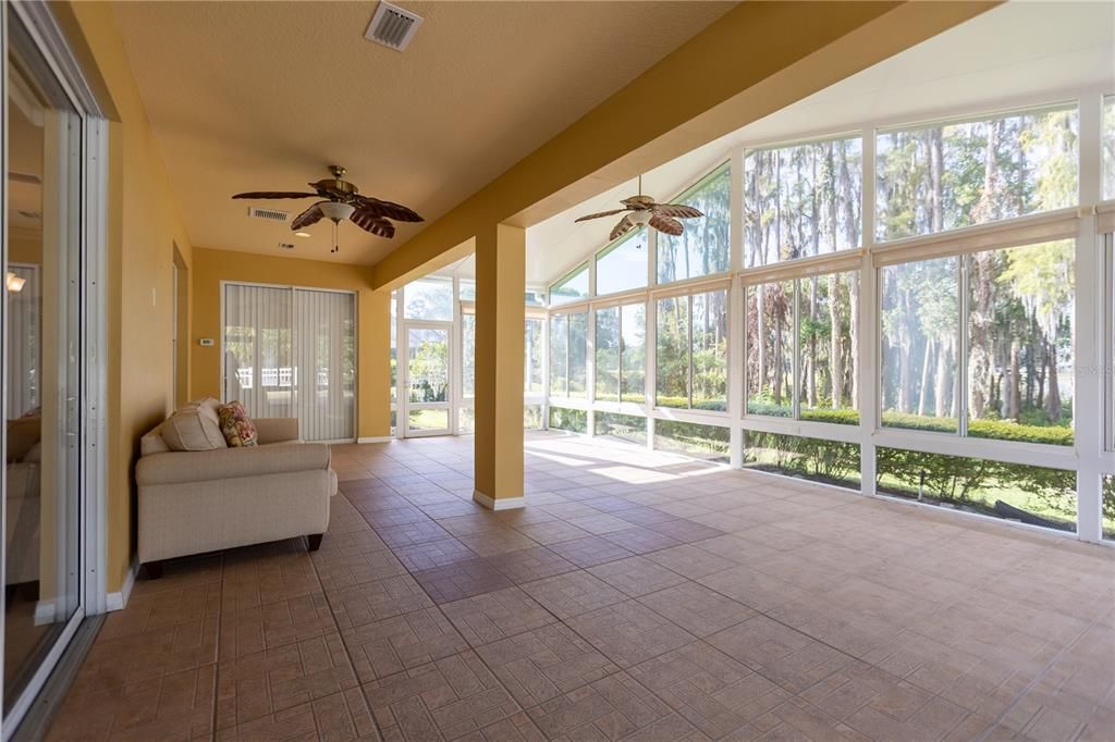 待售: $725,000 (4 贝兹, 2 浴室, 3134 平方英尺)