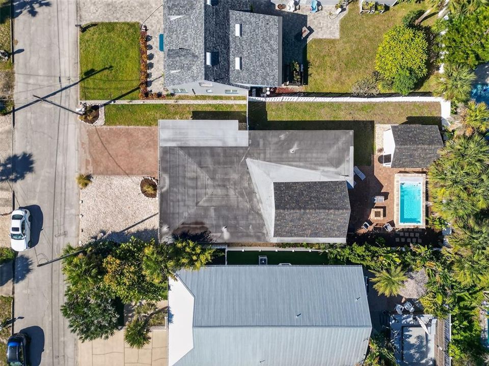 En Venta: $979,900 (4 camas, 3 baños, 1940 Pies cuadrados)