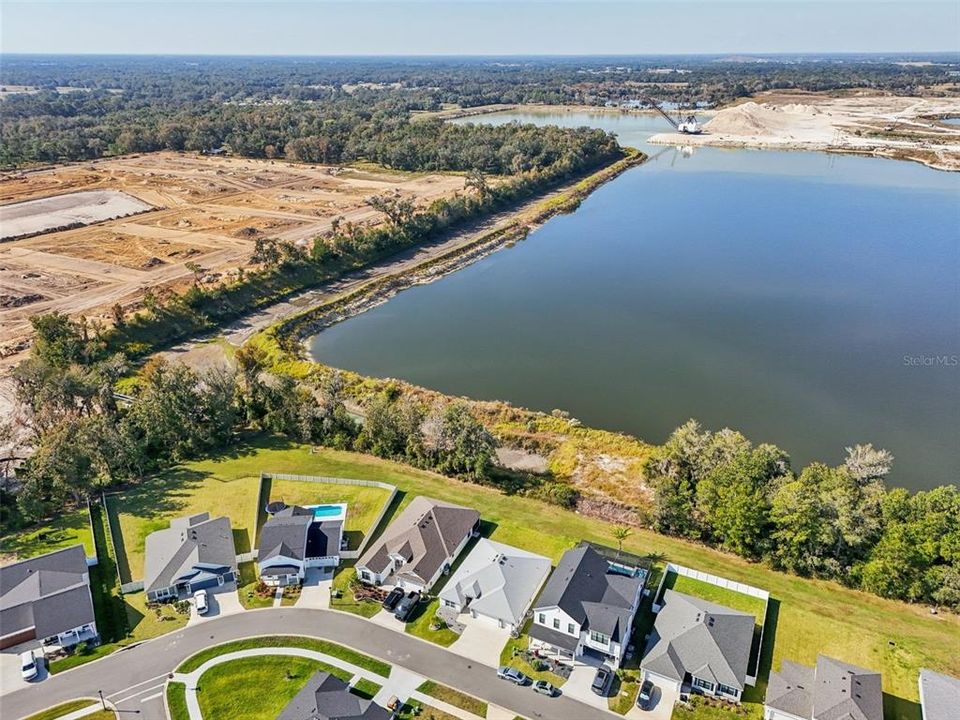 На продажу: $535,000 (3 спален, 3 ванн, 1924 Квадратных фут)