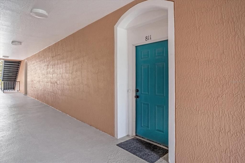 For Sale: $200,000 (2 beds, 2 baths, 1116 Square Feet)