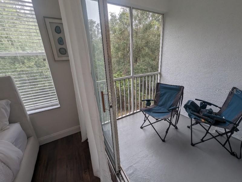 For Rent: $2,450 (3 beds, 2 baths, 1806 Square Feet)