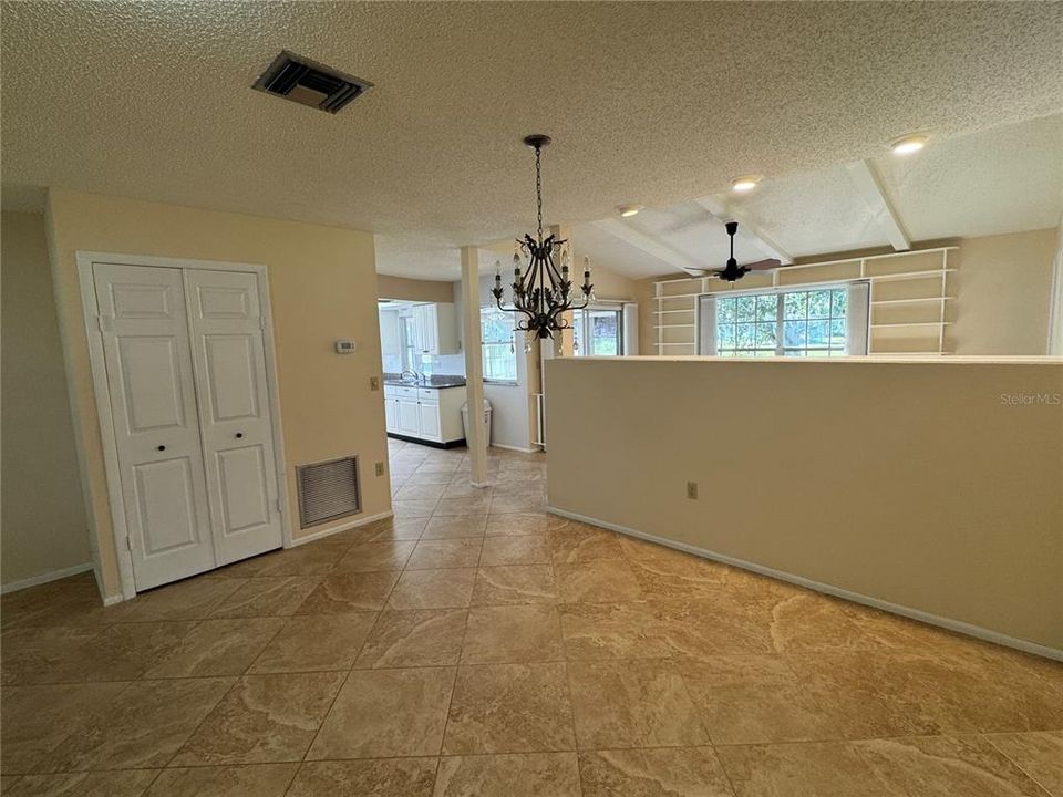 For Rent: $1,850 (2 beds, 2 baths, 1543 Square Feet)