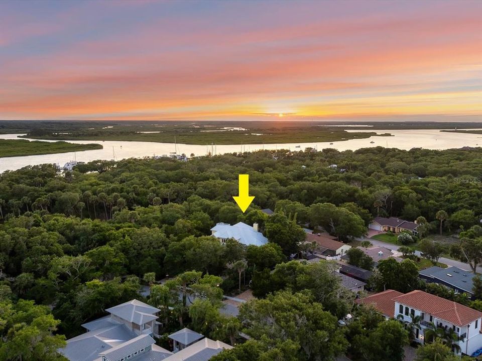 En Venta: $1,850,000 (4 camas, 3 baños, 2005 Pies cuadrados)