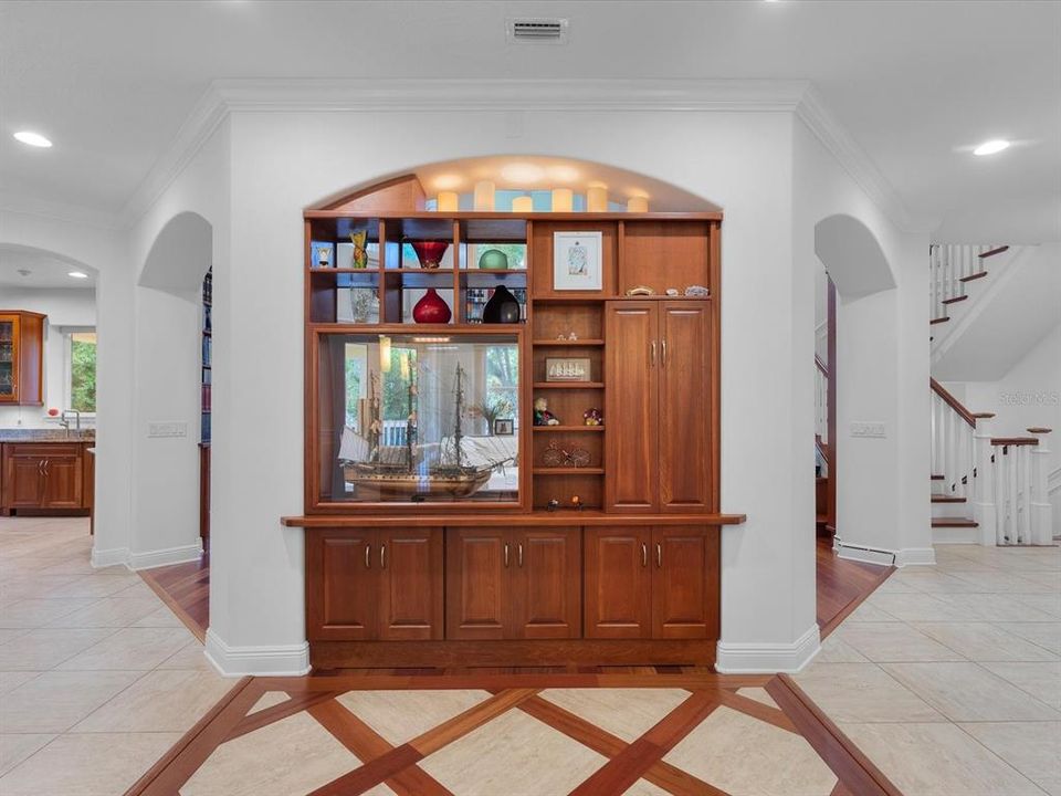 En Venta: $1,850,000 (4 camas, 3 baños, 2005 Pies cuadrados)