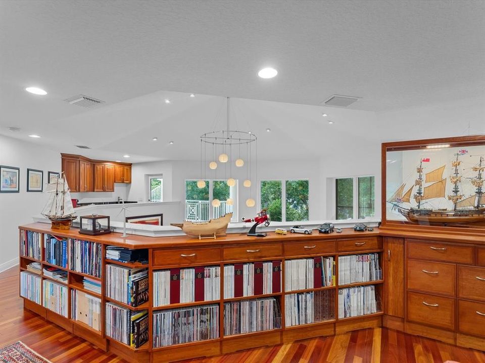 En Venta: $1,850,000 (4 camas, 3 baños, 2005 Pies cuadrados)