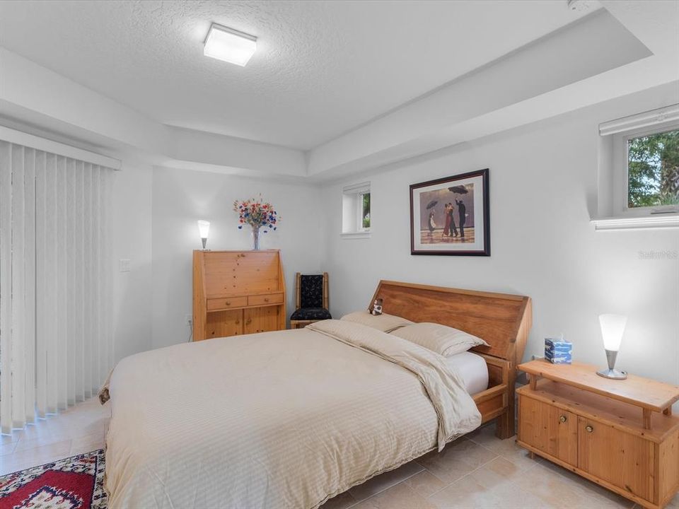 En Venta: $1,850,000 (4 camas, 3 baños, 2005 Pies cuadrados)