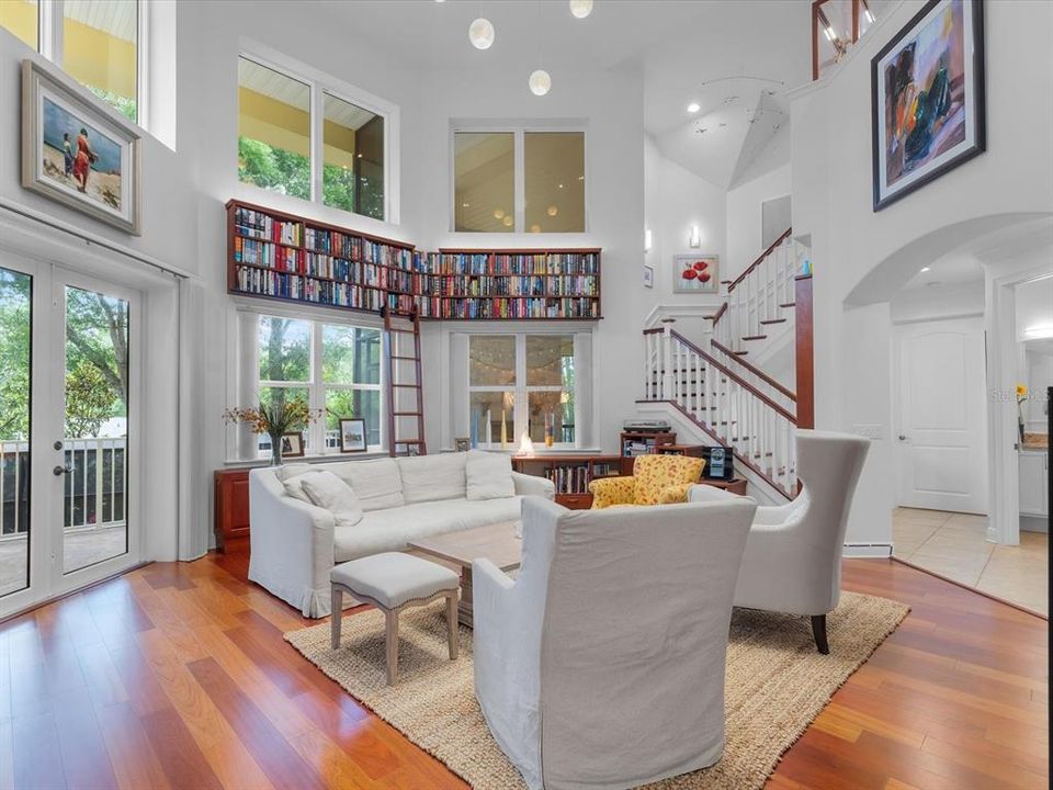 En Venta: $1,850,000 (4 camas, 3 baños, 2005 Pies cuadrados)