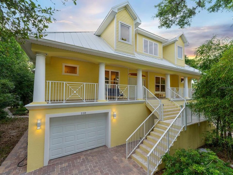 En Venta: $1,850,000 (4 camas, 3 baños, 2005 Pies cuadrados)