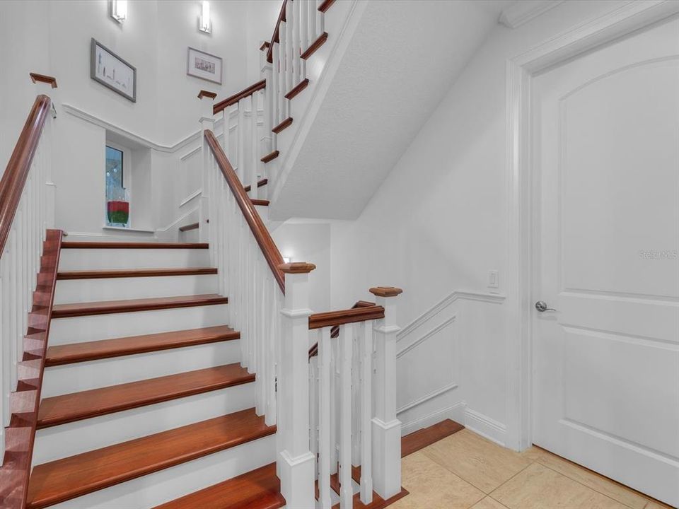 En Venta: $1,850,000 (4 camas, 3 baños, 2005 Pies cuadrados)