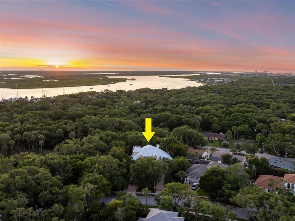 En Venta: $1,850,000 (4 camas, 3 baños, 2005 Pies cuadrados)