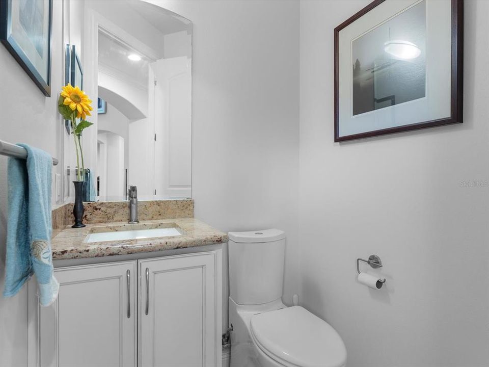 En Venta: $1,850,000 (4 camas, 3 baños, 2005 Pies cuadrados)