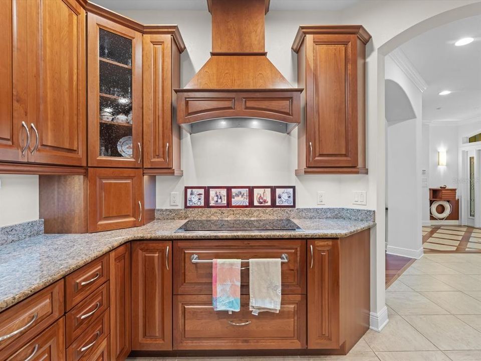 En Venta: $1,850,000 (4 camas, 3 baños, 2005 Pies cuadrados)