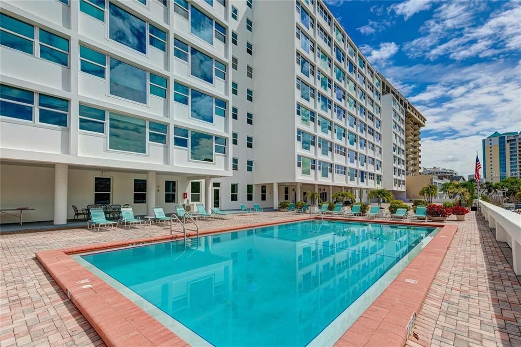 На продажу: $399,000 (1 спален, 1 ванн, 820 Квадратных фут)