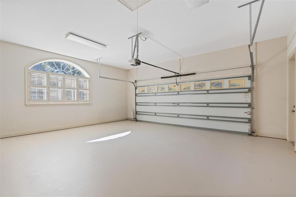 For Sale: $799,999 (3 beds, 2 baths, 2917 Square Feet)