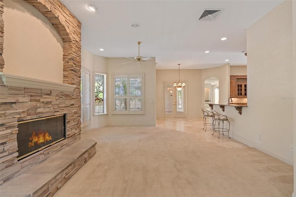 For Sale: $799,999 (3 beds, 2 baths, 2917 Square Feet)