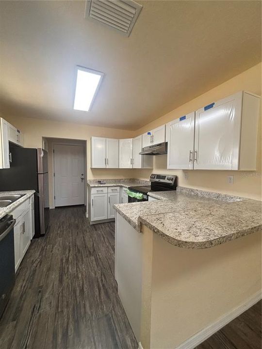 待售: $253,900 (3 贝兹, 2 浴室, 1680 平方英尺)