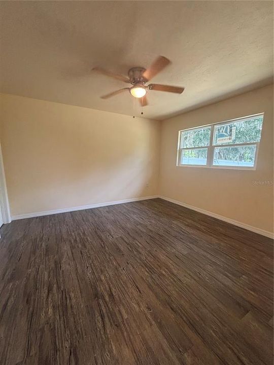 待售: $253,900 (3 贝兹, 2 浴室, 1680 平方英尺)