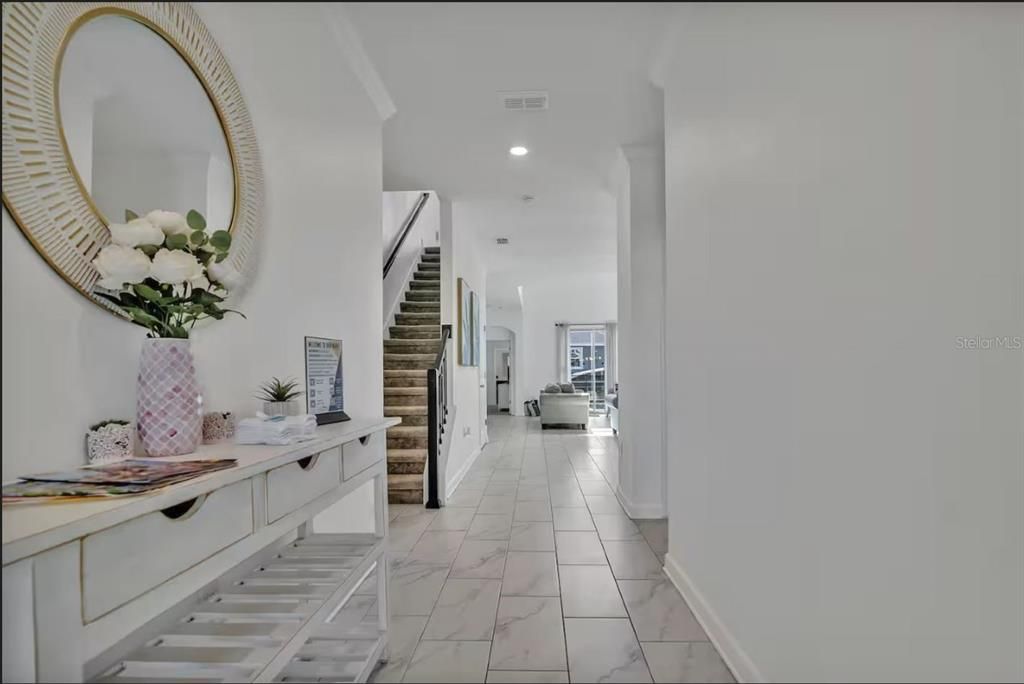 For Rent: $3,600 (5 beds, 5 baths, 3081 Square Feet)