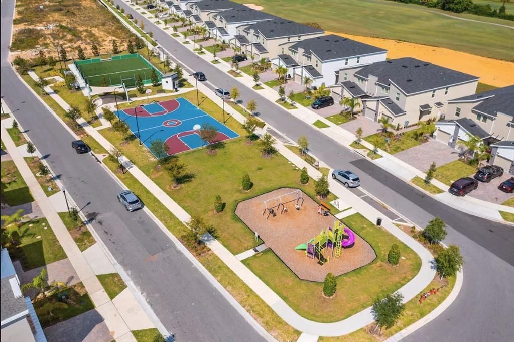 For Rent: $3,600 (5 beds, 5 baths, 3081 Square Feet)