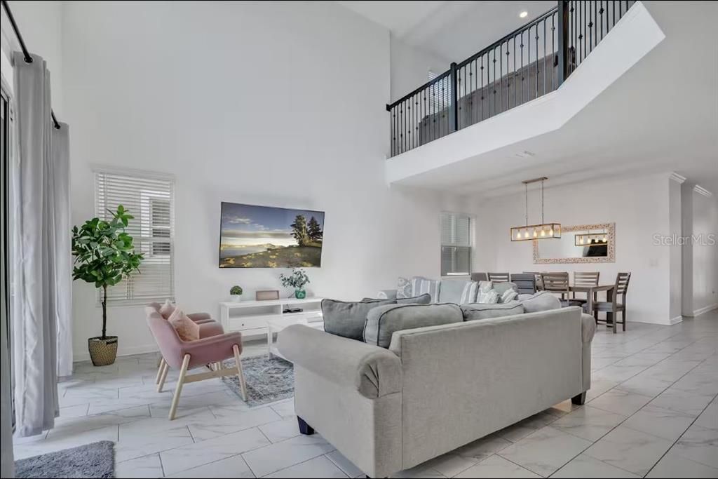 For Rent: $3,600 (5 beds, 5 baths, 3081 Square Feet)