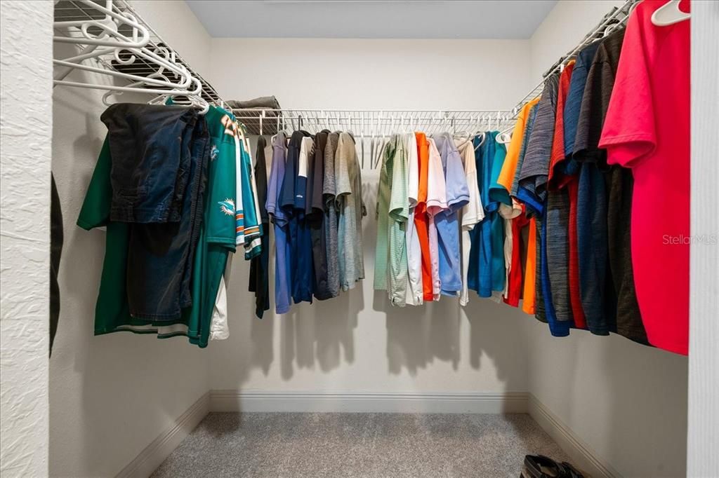 На продажу: $321,750 (3 спален, 2 ванн, 1934 Квадратных фут)