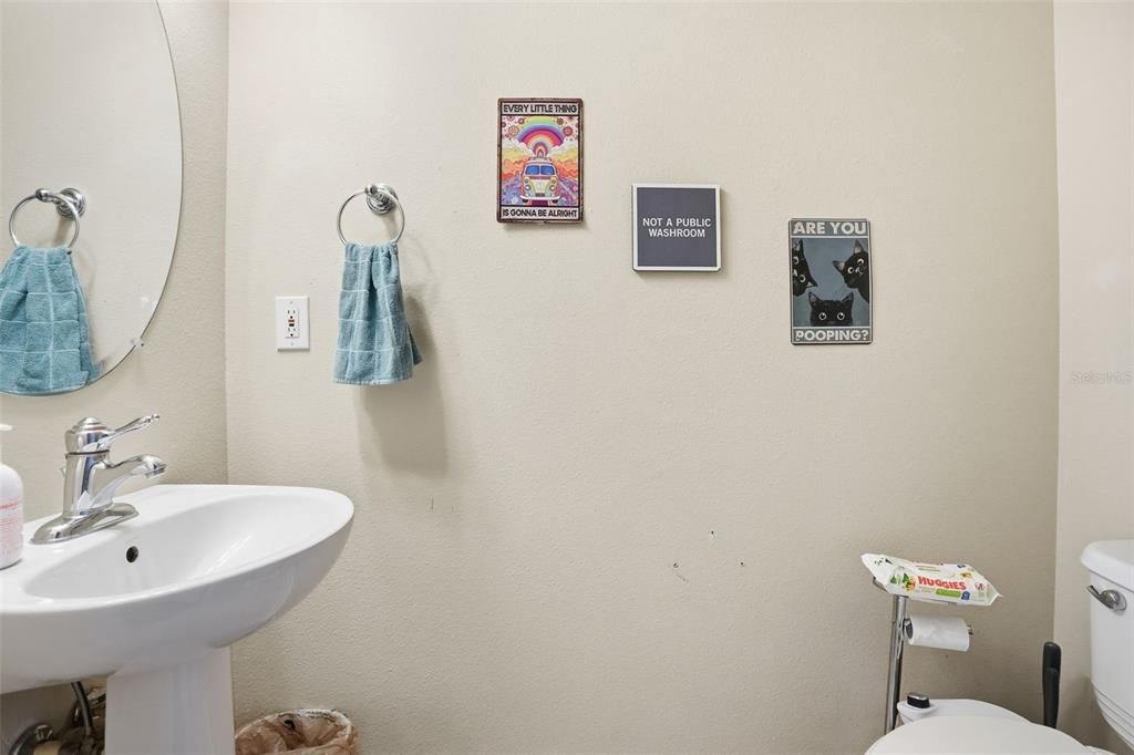 For Sale: $400,000 (3 beds, 2 baths, 2173 Square Feet)