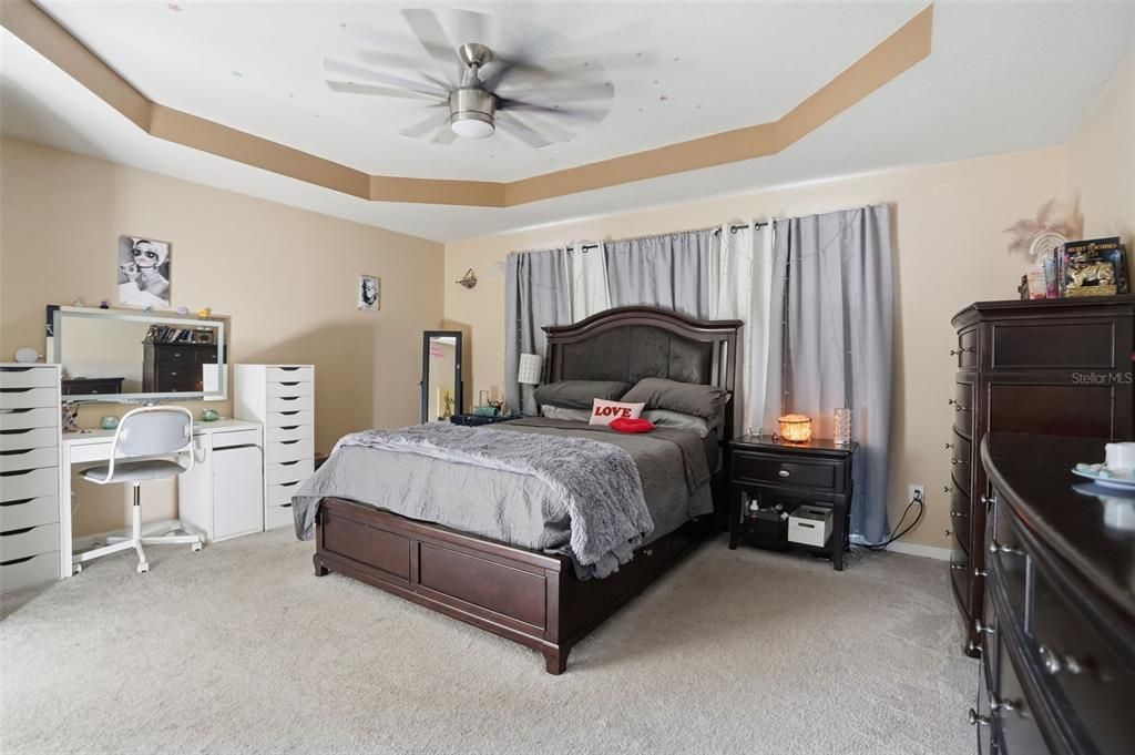 For Sale: $400,000 (3 beds, 2 baths, 2173 Square Feet)