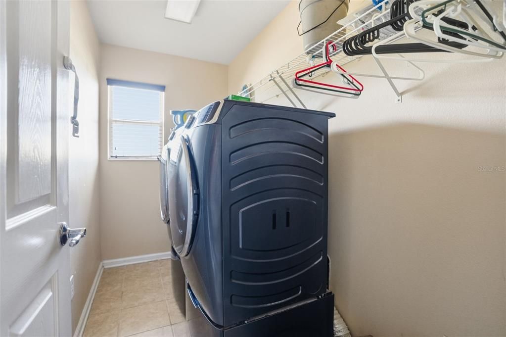 For Sale: $400,000 (3 beds, 2 baths, 2173 Square Feet)