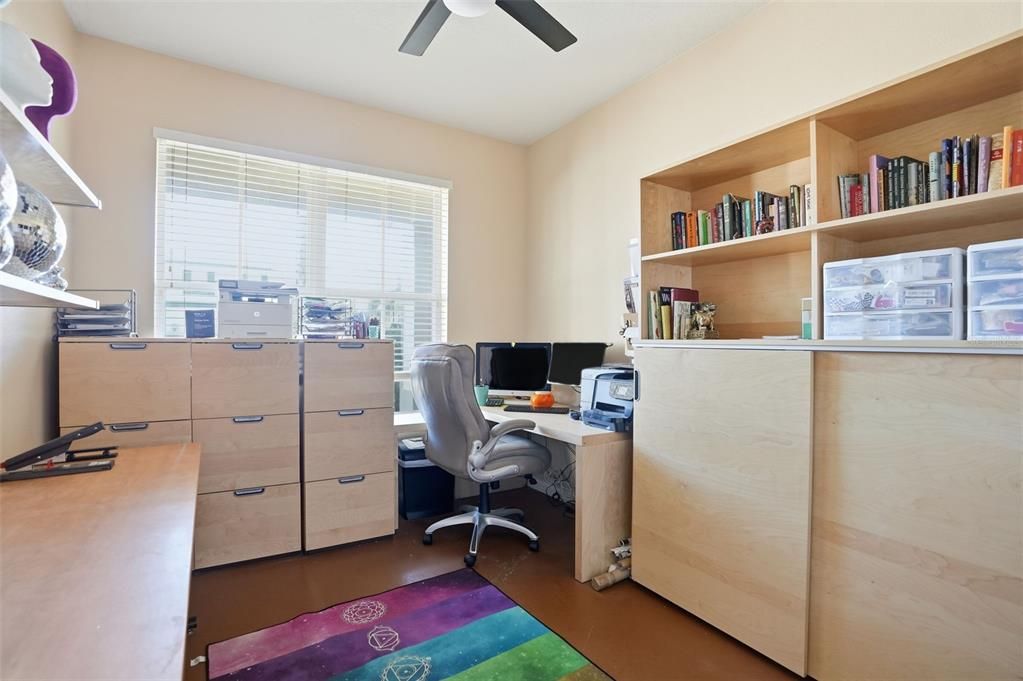 For Sale: $400,000 (3 beds, 2 baths, 2173 Square Feet)