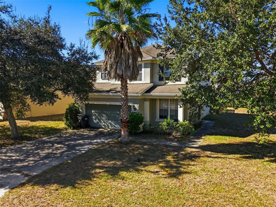 For Sale: $400,000 (3 beds, 2 baths, 2173 Square Feet)