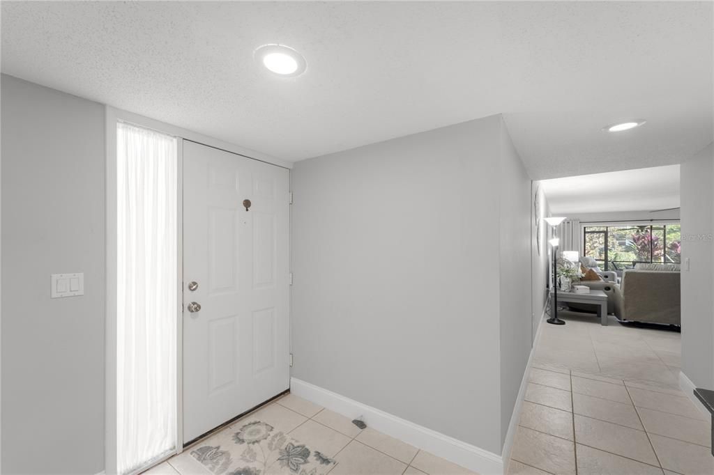For Sale: $294,500 (2 beds, 2 baths, 1408 Square Feet)