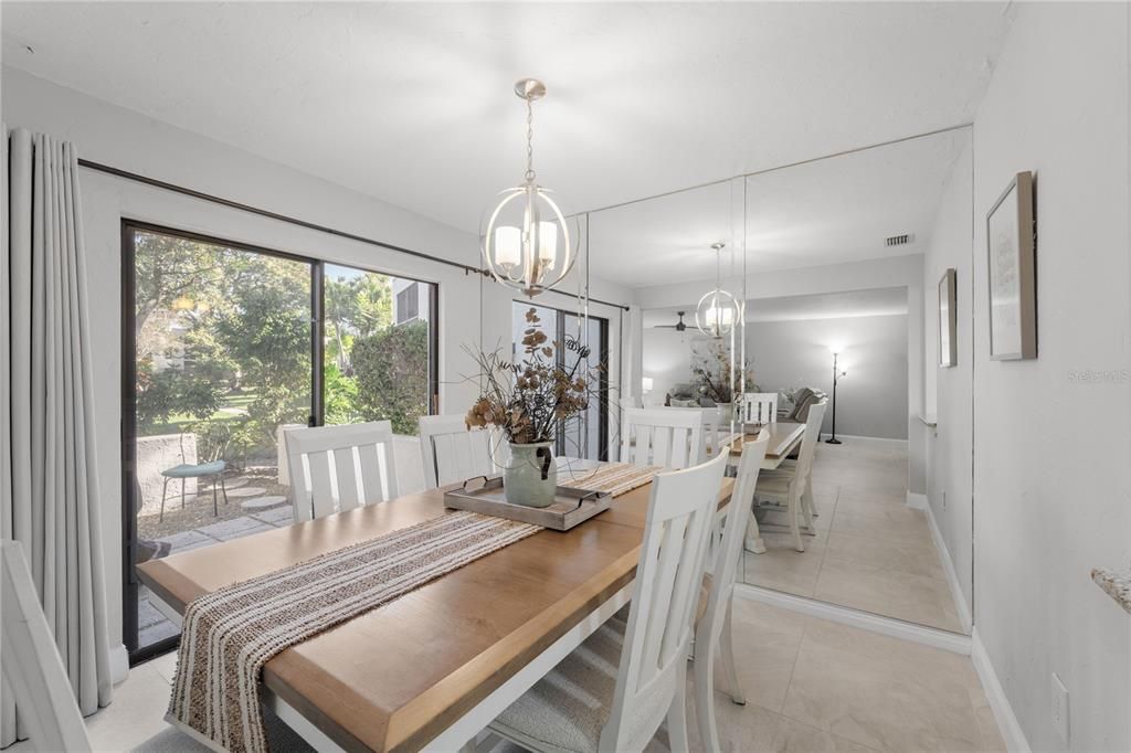 For Sale: $294,500 (2 beds, 2 baths, 1408 Square Feet)