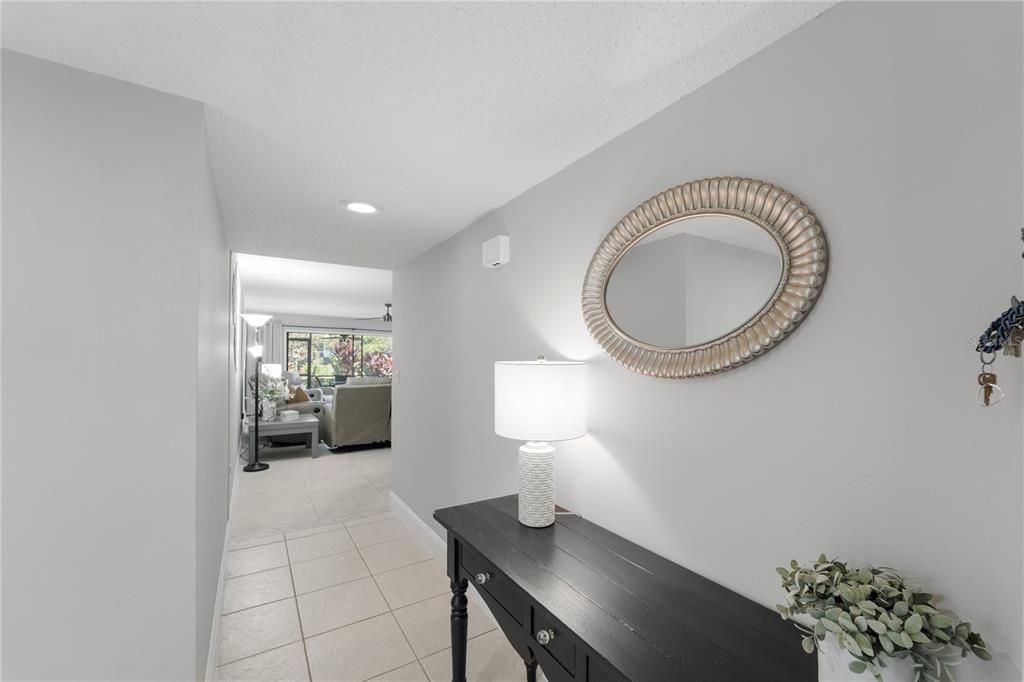 For Sale: $294,500 (2 beds, 2 baths, 1408 Square Feet)