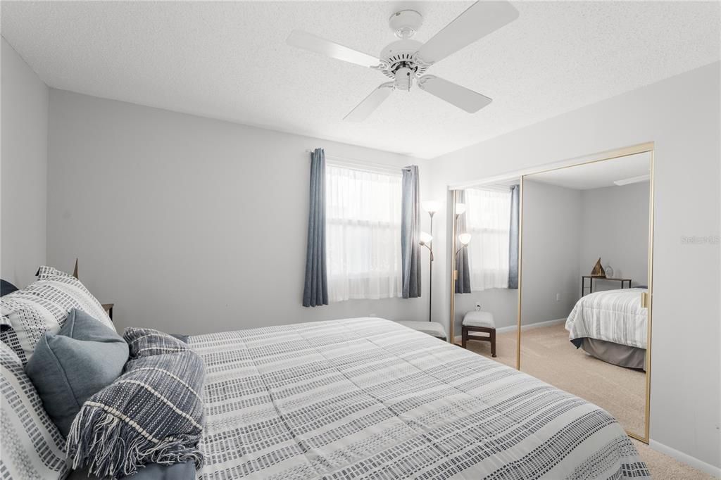 For Sale: $294,500 (2 beds, 2 baths, 1408 Square Feet)