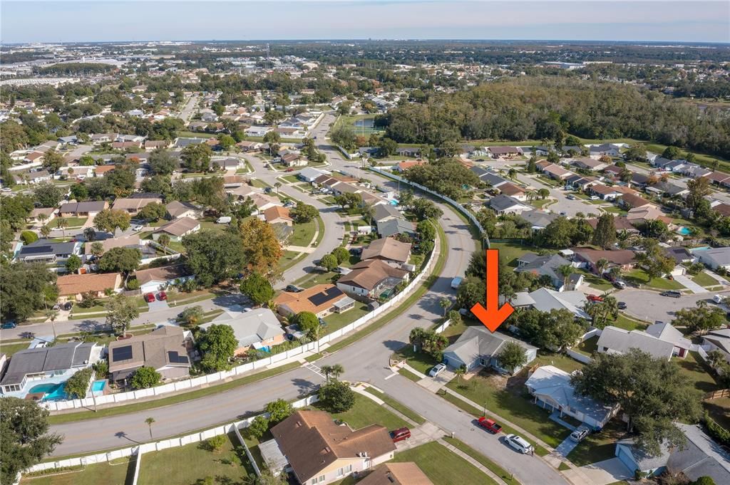 For Sale: $335,000 (3 beds, 2 baths, 1588 Square Feet)